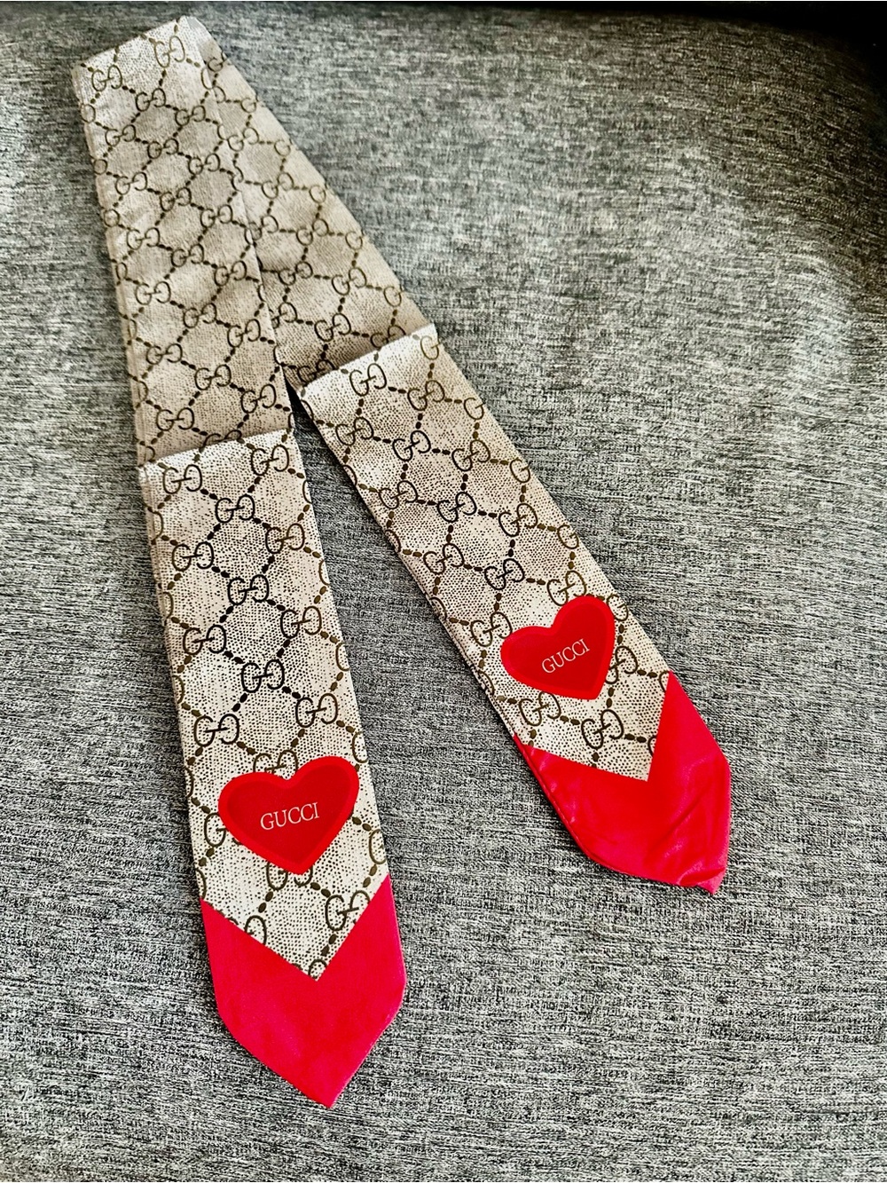 Gucci Beige GG Silk Skinny Scarf with Red Heart & Red Tips